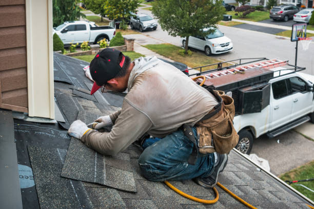 Professional Roofing technician working in Woodlake, VA